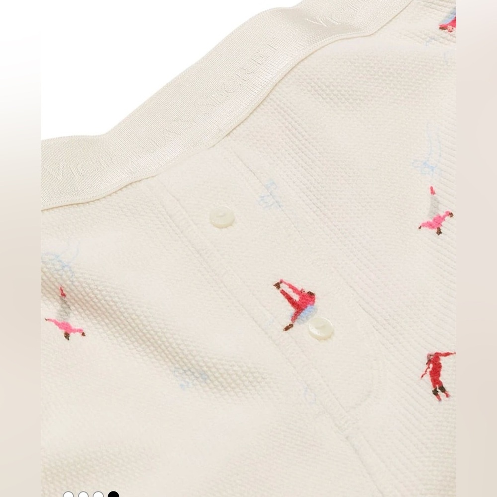 Victoria’s Secret Limited Edition Thermal Pajamas NWT - Picture 2 of 4